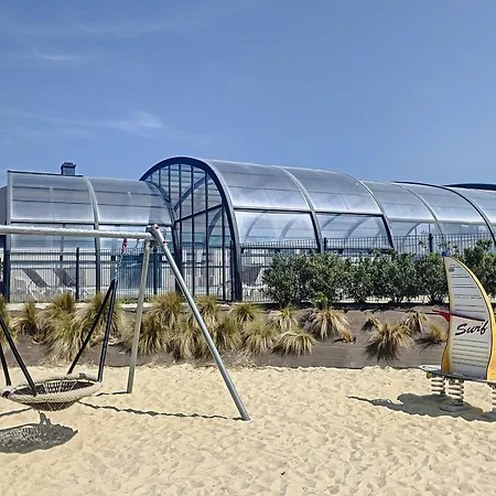 Mobil-home Pmr Confort, 200m Plage, Piscine, 4 Pers, 2 Chambres, Parking, Wifi, Menage Inclus Holiday home Jullouville-les-Pins