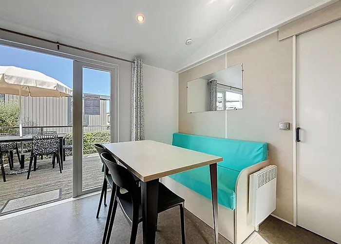 Mobil-home Pmr Confort, 200m Plage, Piscine, 4 Pers, 2 Chambres, Parking, Wifi, Menage Inclus - Fr-1-361a-42 度假居 *